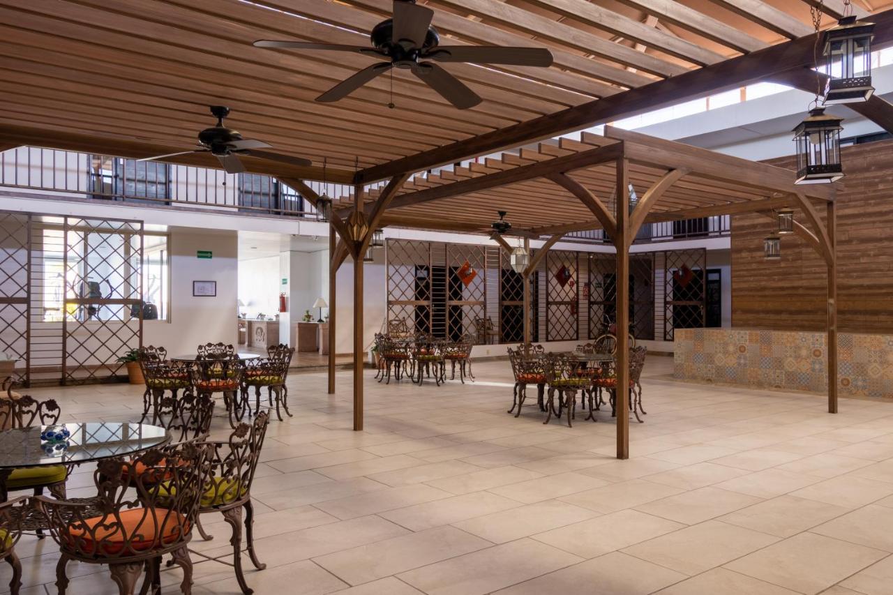 Hotel Barante Suites Salamanca Exterior photo